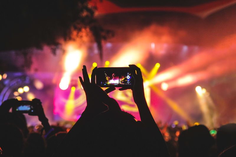 Hybrid events: the future of B2B marketing events?
